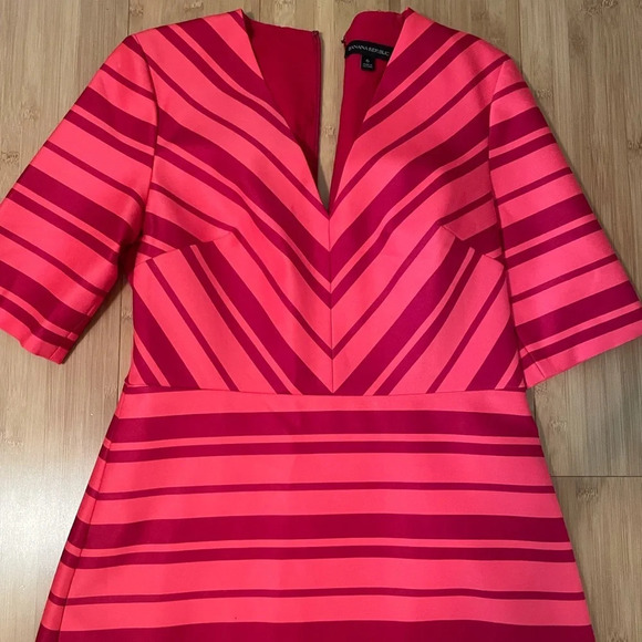 Patterned Banana Republic Dress - Picture 6 of 6